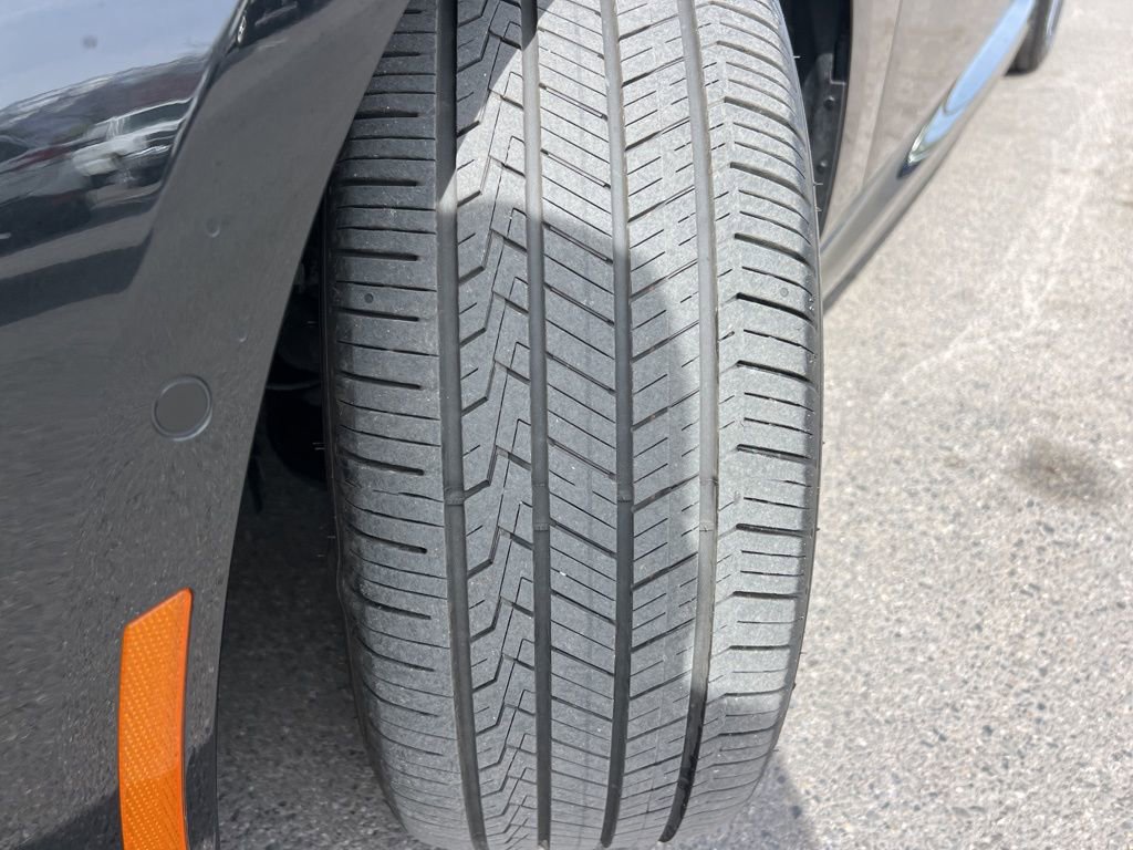 Used 2025 BMW 228i xDrive w/ Premium Package image 27