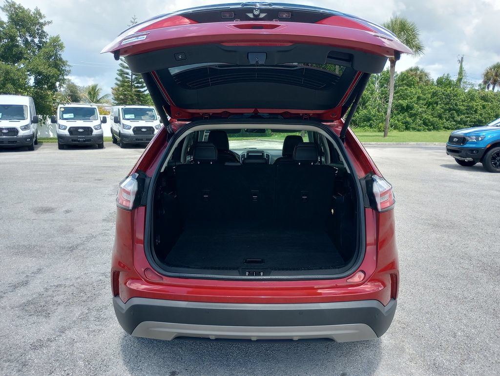 Used 2022 Ford Edge SEL w/ Convenience Package AWD/4WD image 13