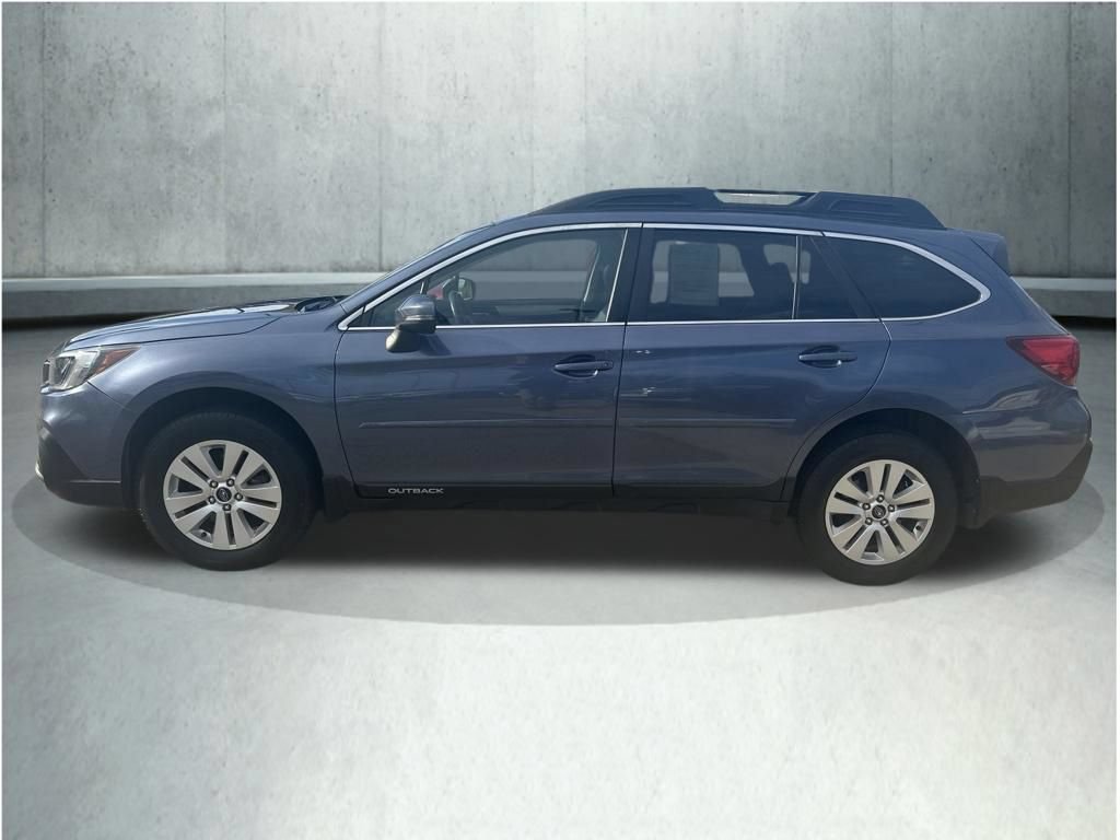 Used 2018 Subaru Outback 2.5i Premium AWD/4WD image 2