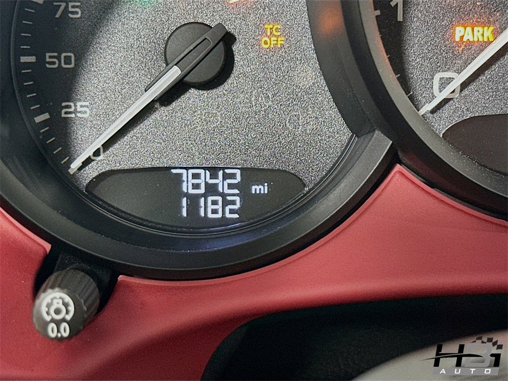 Used 2021 Porsche 718 Boxster Spyder image 11
