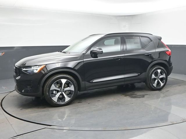 New 2026 Volvo XC40 B5 Plus w/ Protection Package Premier image 4