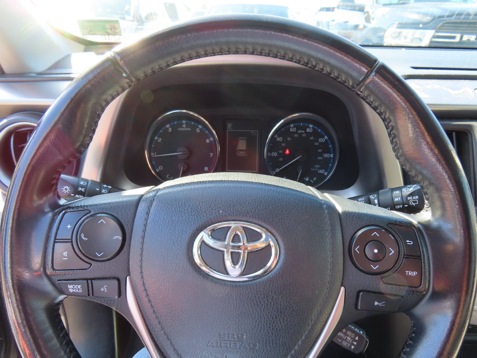 Used 2016 Toyota RAV4 Limited w/ Advanced Technology Package AWD/4WD image 18