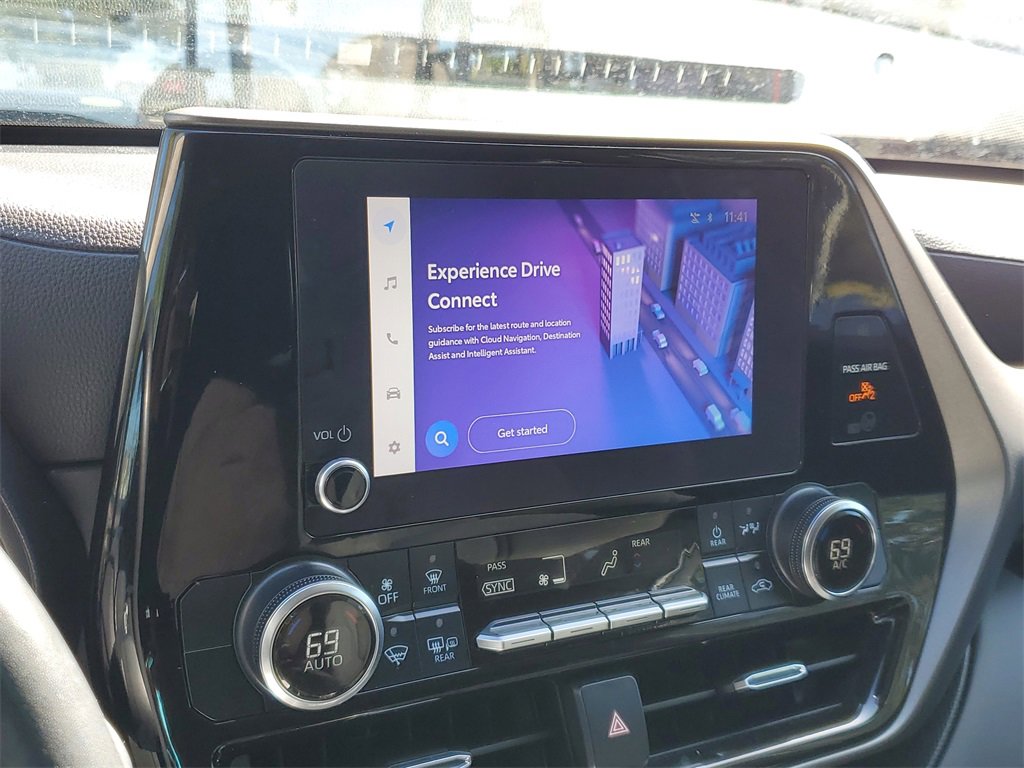 Used 2023 Toyota Highlander LE image 22