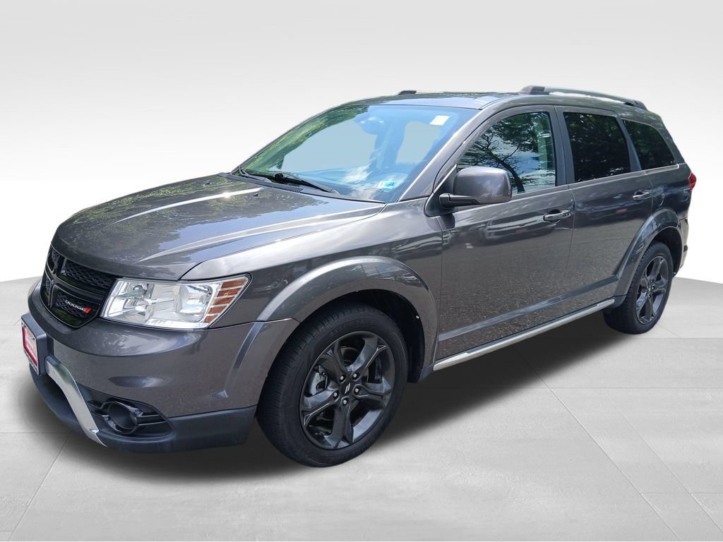 Used 2020 Dodge Journey Crossroad FWD image 3