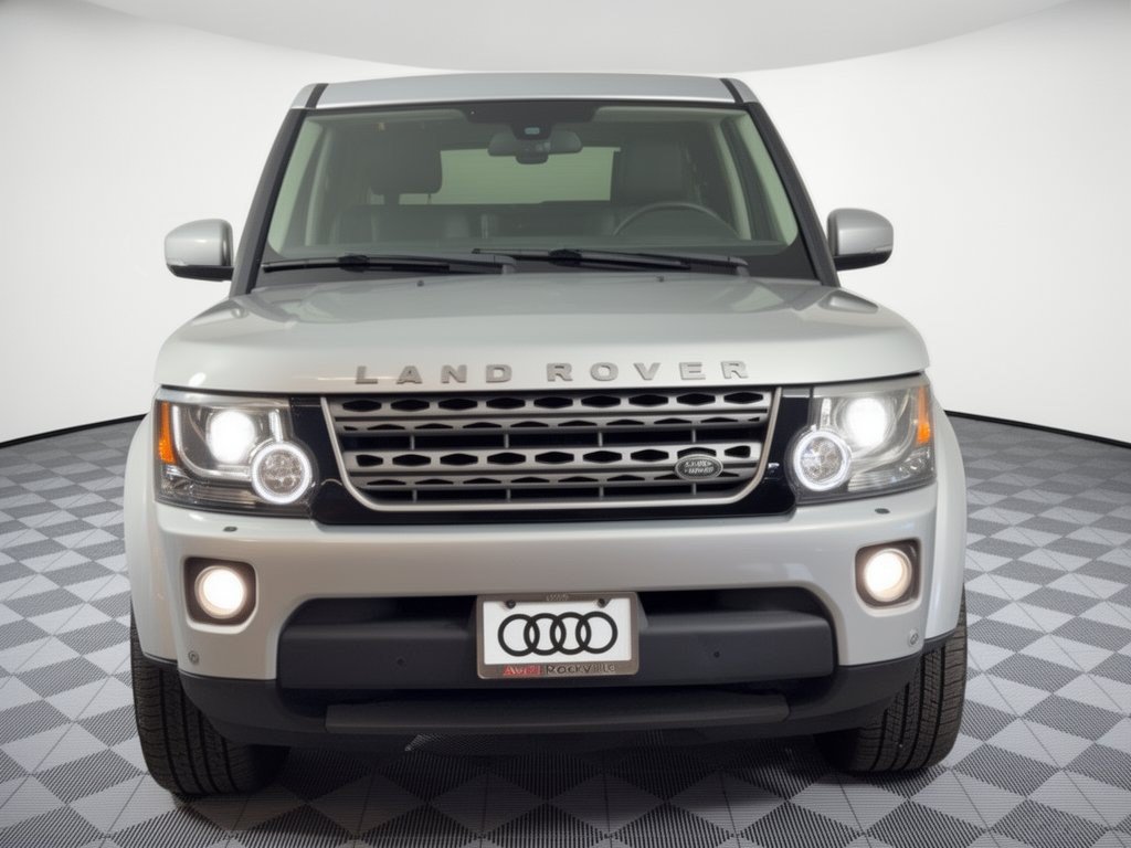 Used 2014 Land Rover LR4 HSE AWD/4WD image 6