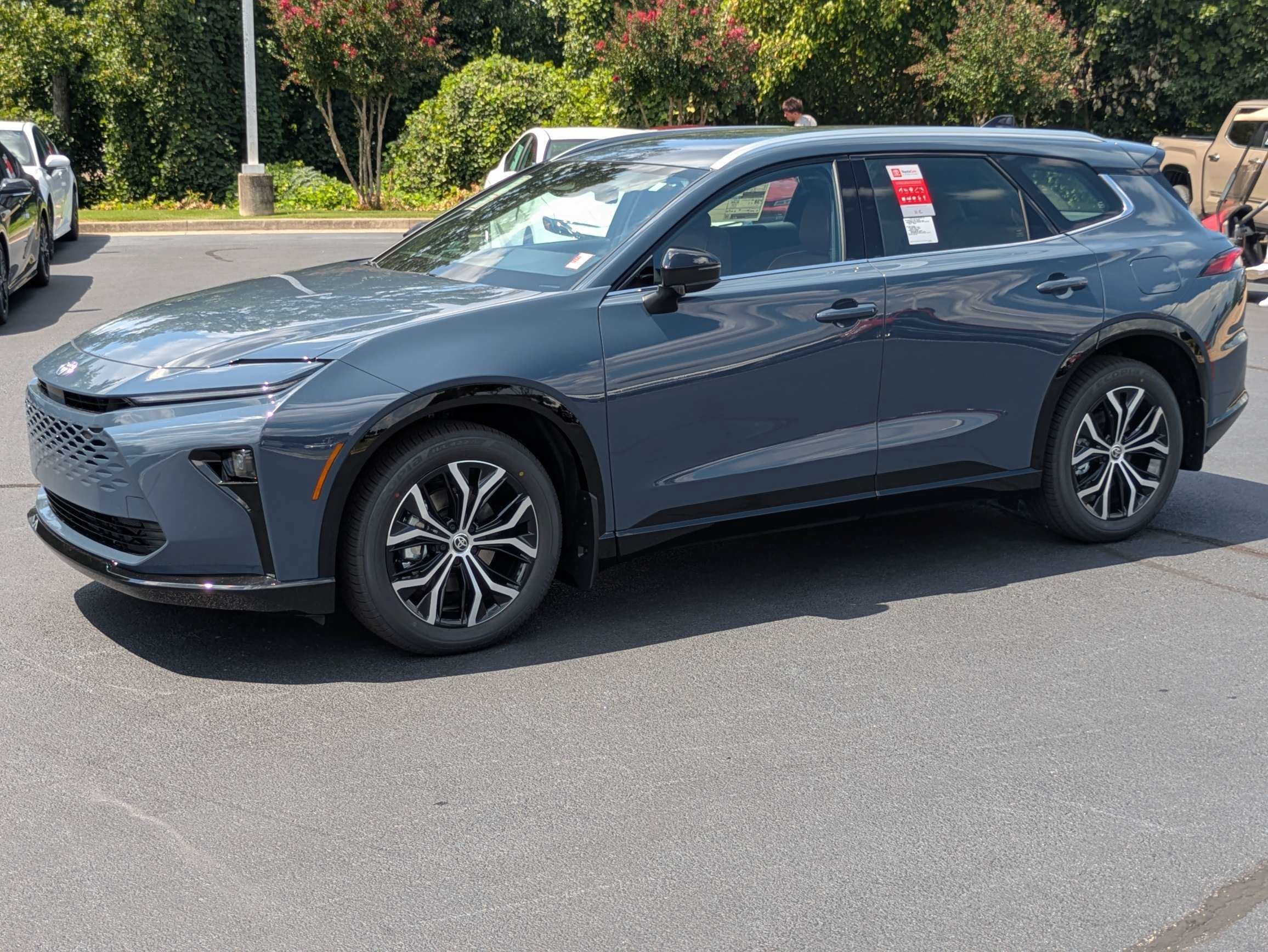 New 2026 Toyota Crown Signia AWD/4WD image 9
