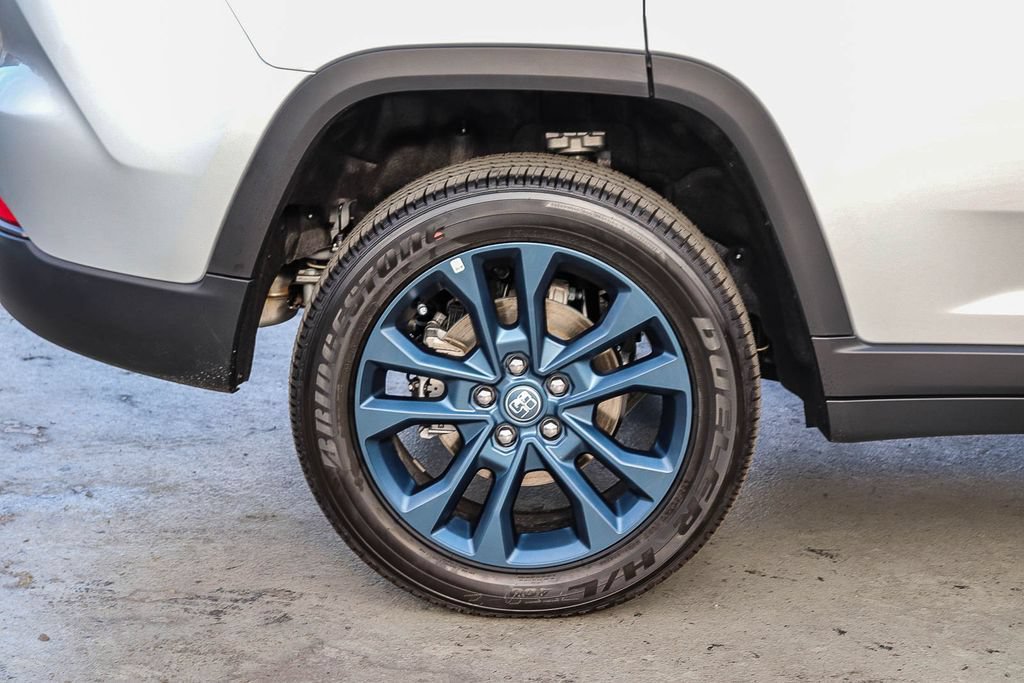 New 2026 Jeep Grand Cherokee Limited AWD/4WD image 12