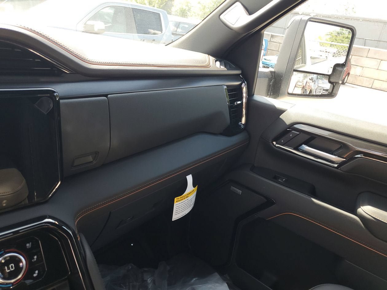 New 2026 GMC Sierra 3500 AT4 w/ AT4 Premium Plus Package AWD/4WD image 27