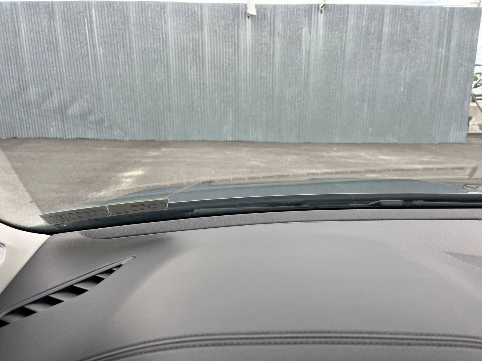 Used 2025 Volkswagen Jetta SE image 33