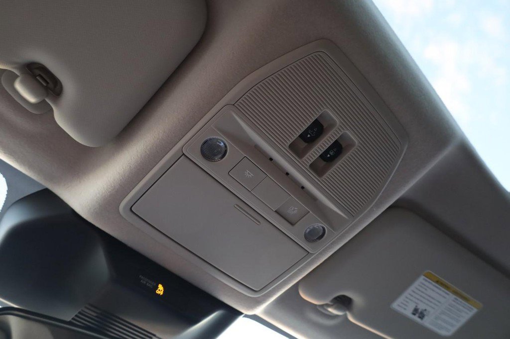 New 2026 Nissan Kicks SV w/ SV Premium Package image 19