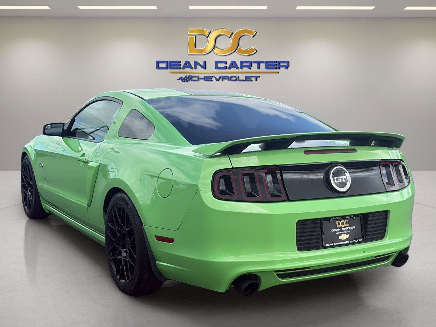 Used 2013 Ford Mustang GT Premium w/ GT Coupe Accessory Pkg 5 RWD image 3