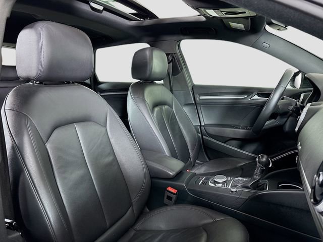 Used 2018 Audi A3 e-tron Premium Plus w/ Technology Package image 31