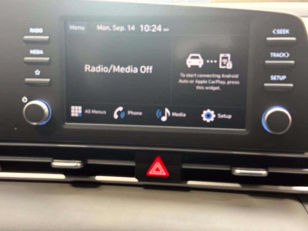 New 2026 Hyundai Elantra SE FWD image 14