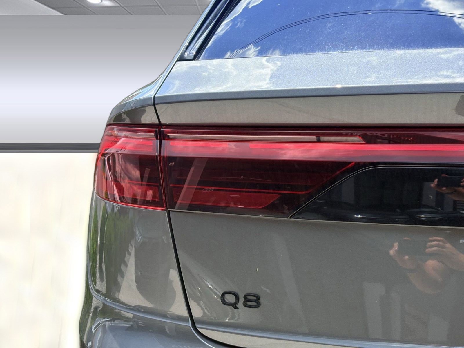 New 2025 Audi Q8 Premium image 35