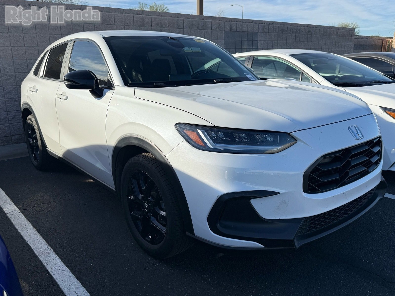 Used 2023 Honda HR-V Sport image 5
