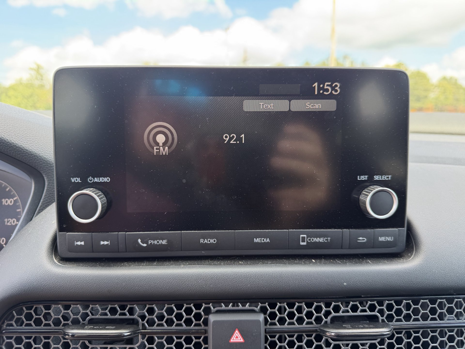 Used 2025 Honda HR-V Sport image 4