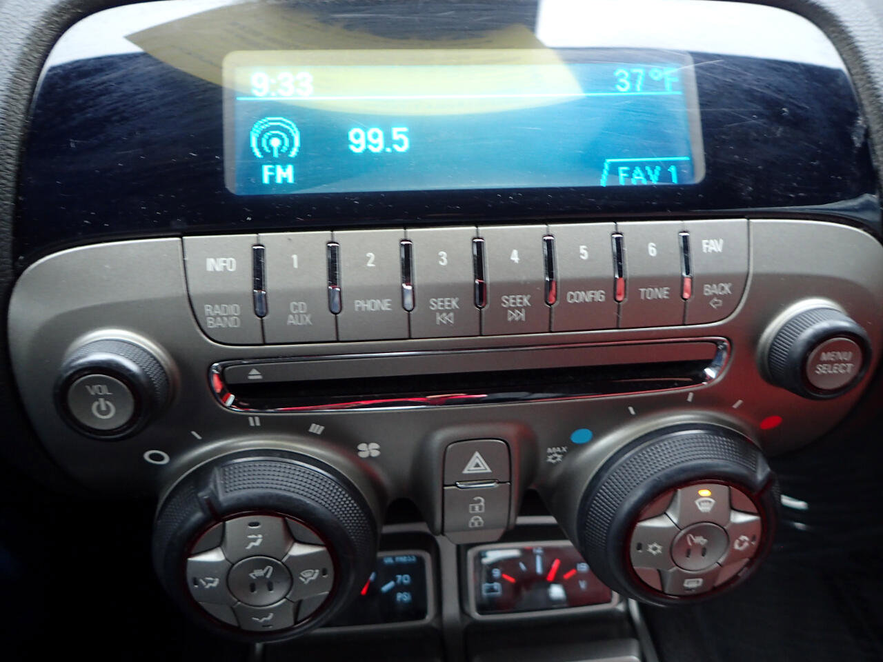 Used 2010 Chevrolet Camaro LT w/ Interior Accent Trim Package RWD image 17