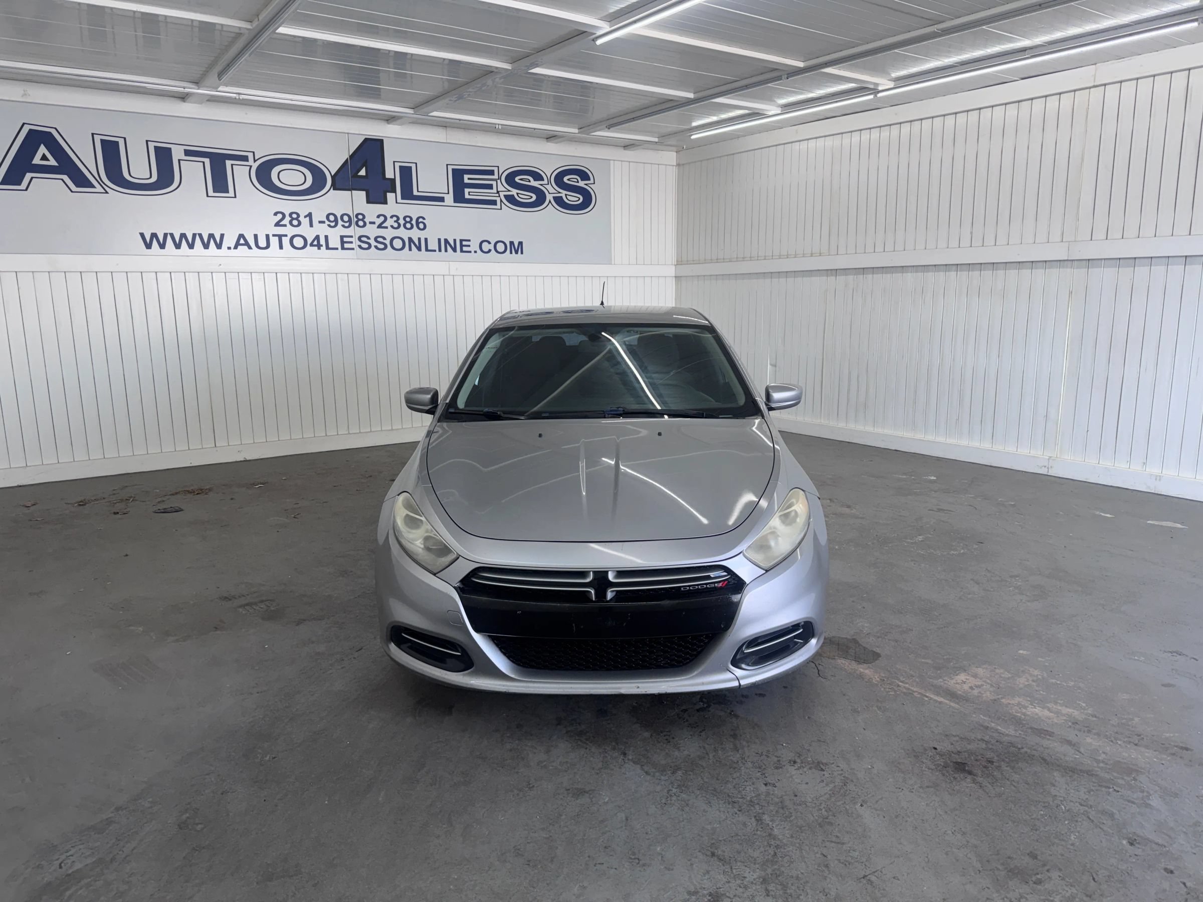 Used 2015 Dodge Dart SE w/ Convenience Group FWD image 2