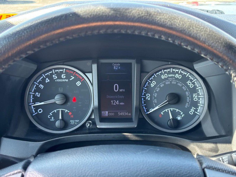 Used 2020 Toyota Tacoma TRD Off-Road AWD/4WD image 21