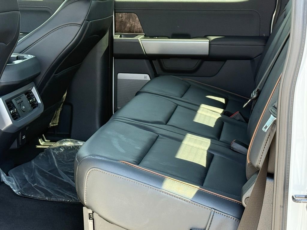 New 2026 Ford F250 4x4 Crew Cab Super Duty image 9