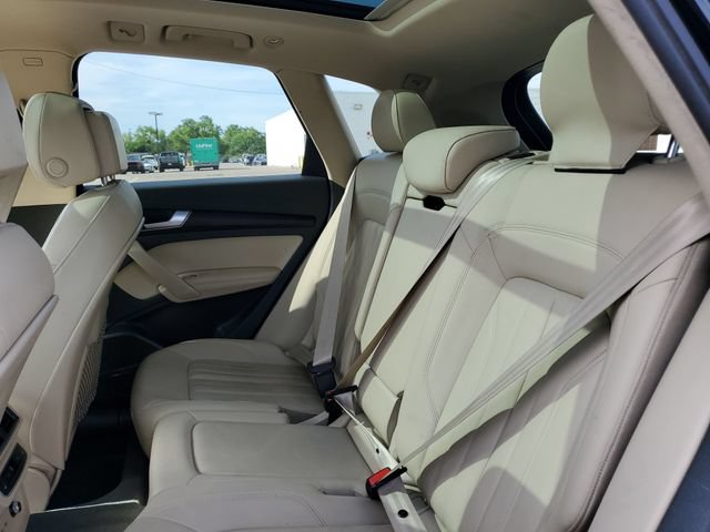 Used 2019 Audi Q5 2.0T Premium Plus w/ Premium Plus Package AWD/4WD image 39