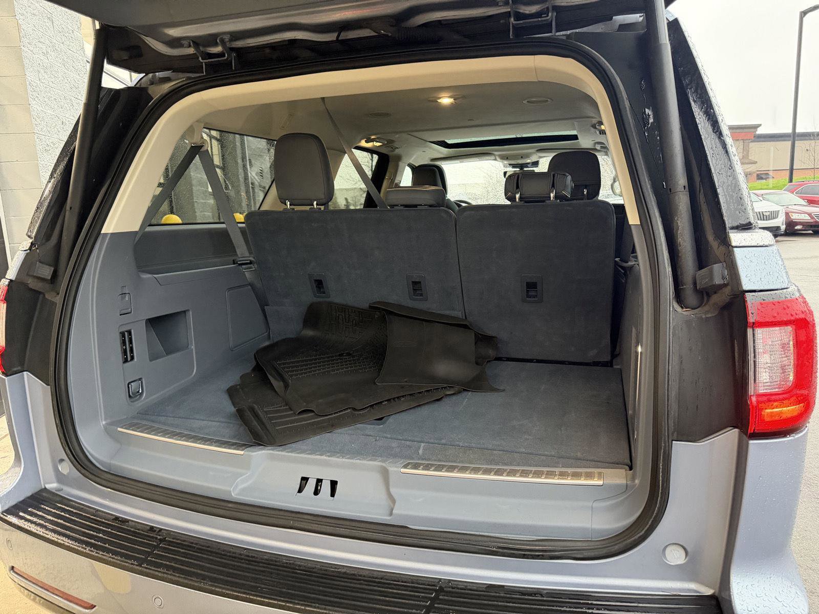 Used 2018 Lincoln Navigator L Black Label image 45