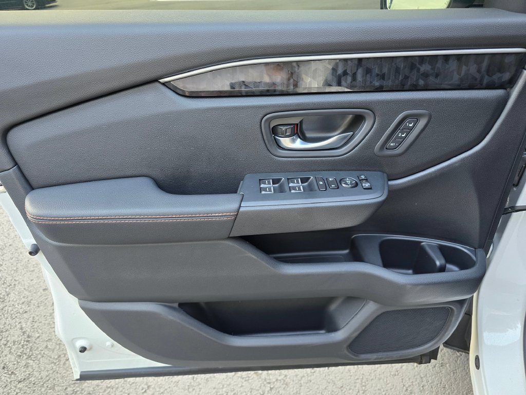 Certified 2026 Honda Passport TrailSport Elite image 11