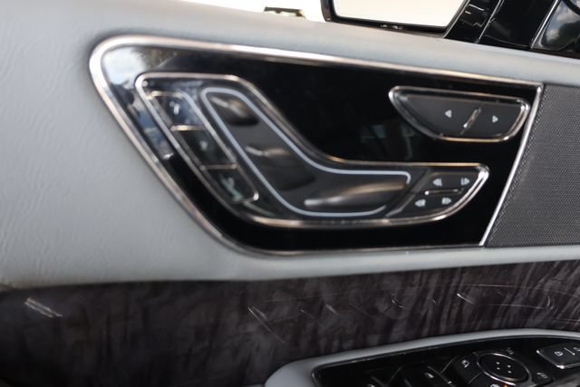 Used 2020 Lincoln Navigator Reserve RWD image 13