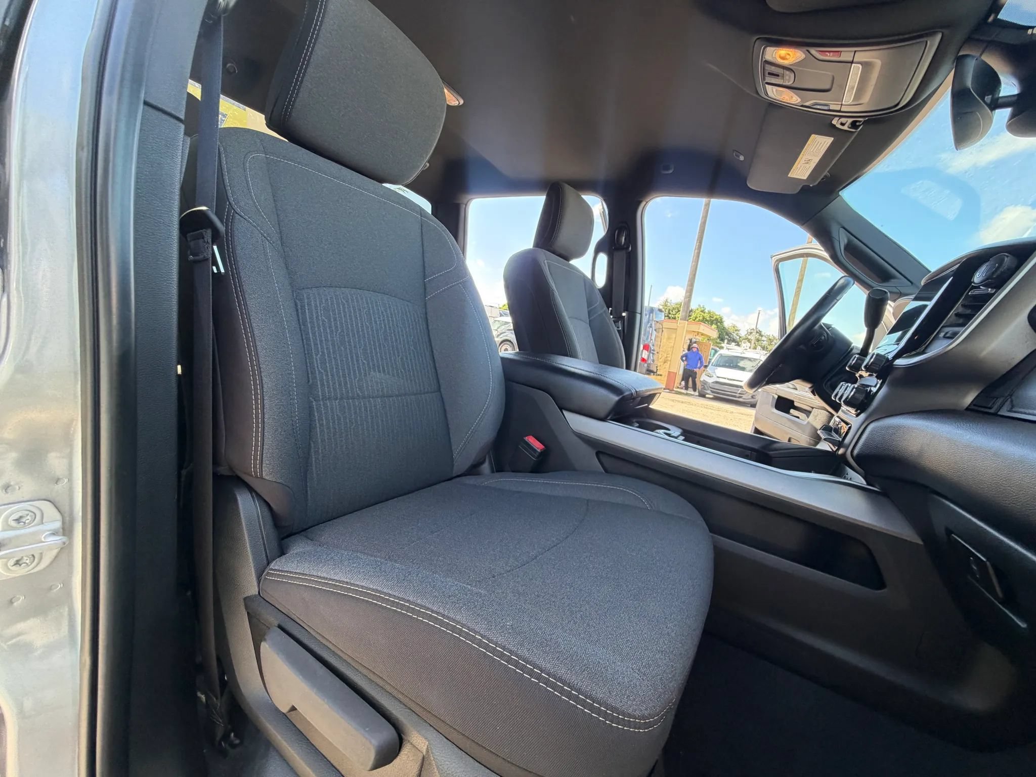 Used 2023 RAM 3500 Big Horn w/ Level 1 Equipment Group AWD/4WD image 20