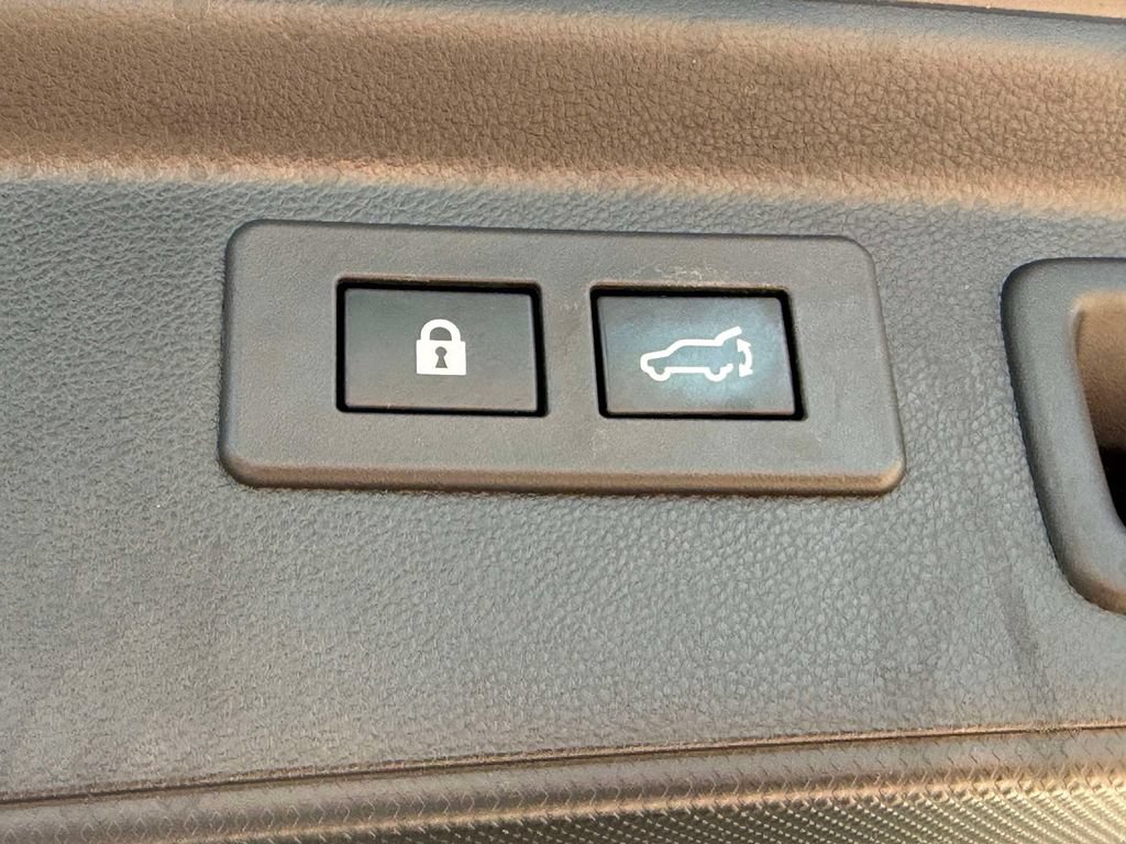 Used 2019 Subaru Forester Touring w/ Popular Package #3 AWD/4WD image 9