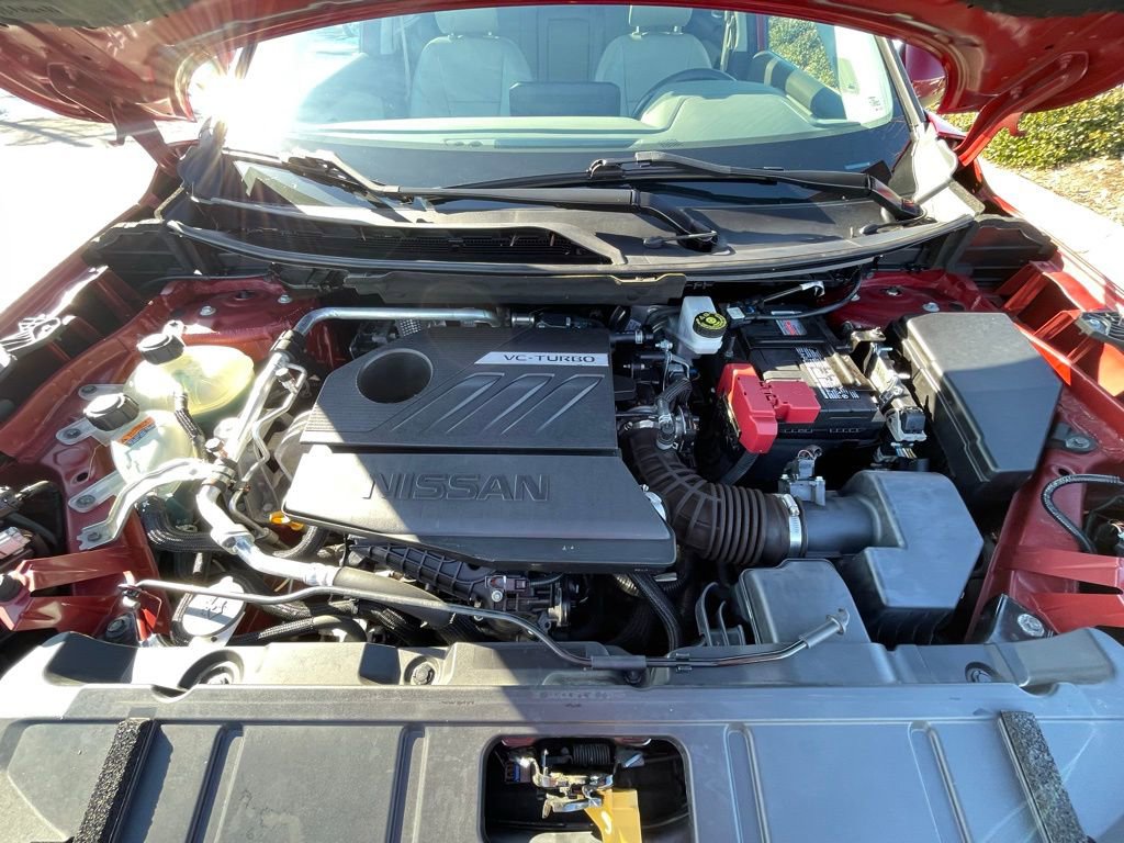 Used 2023 Nissan Rogue SL w/ SL Premium Package image 32