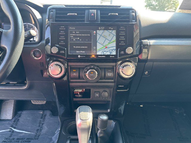 Used 2024 Toyota 4Runner TRD Off-Road Premium image 17