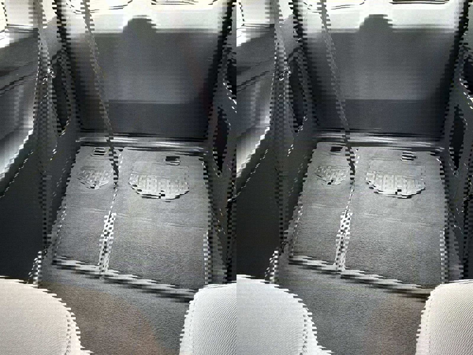 Used 2018 Honda Odyssey EX image 12