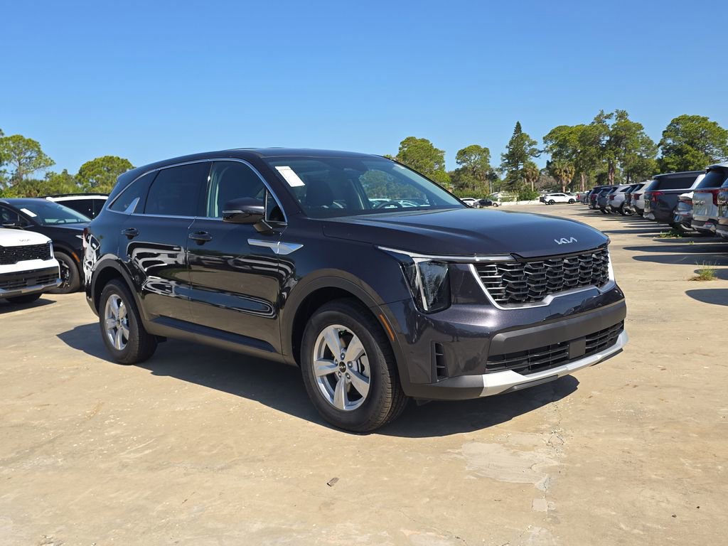New 2026 Kia Sorento LX FWD image 2