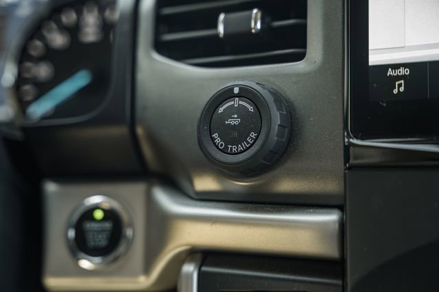 Used 2022 Ford Expedition XLT image 33