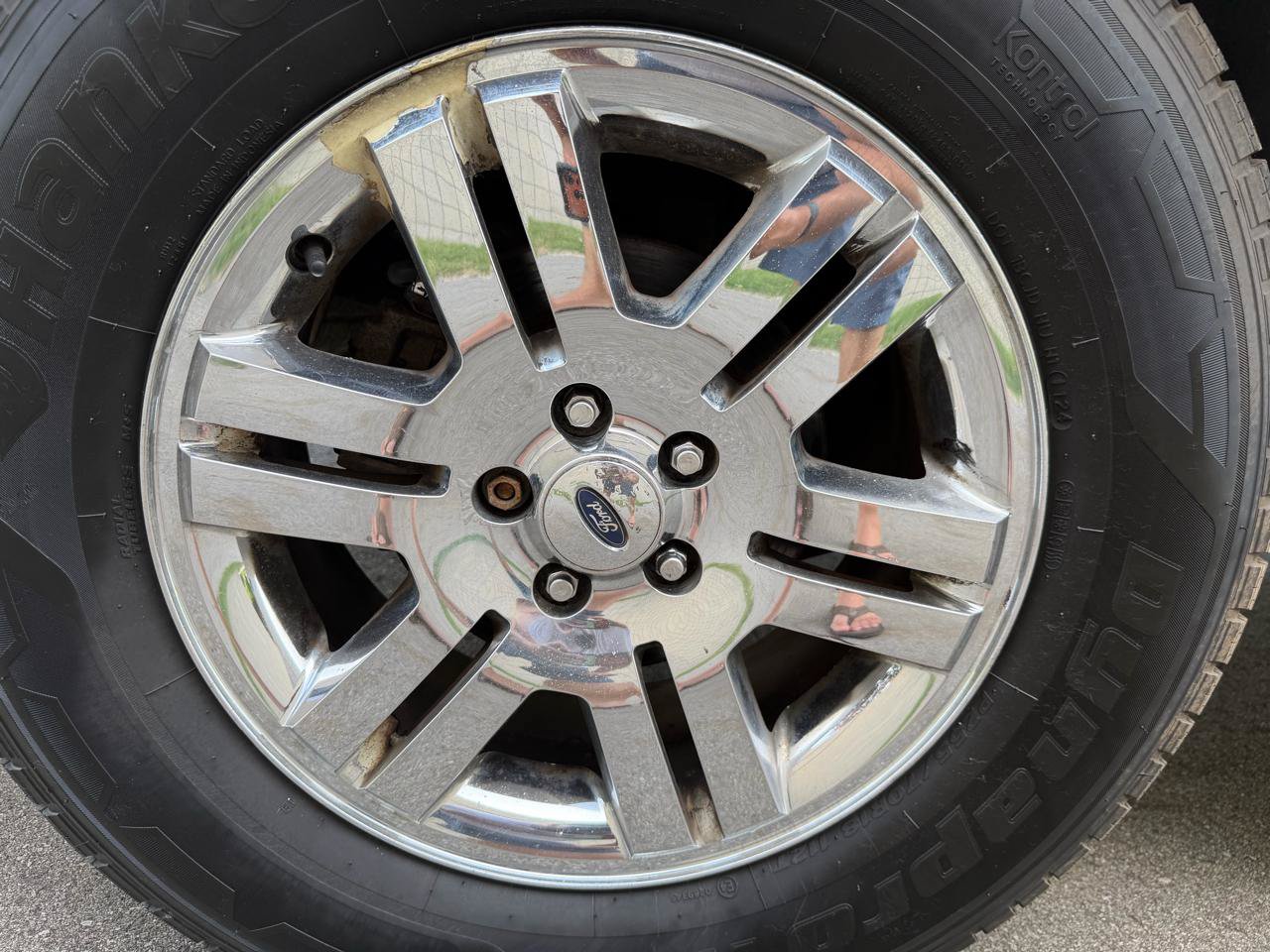 Used 2007 Ford Explorer Sport Trac XLT AWD/4WD image 10
