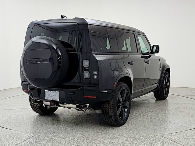 New 2026 Land Rover Defender 110 X-Dynamic SE AWD/4WD image 5