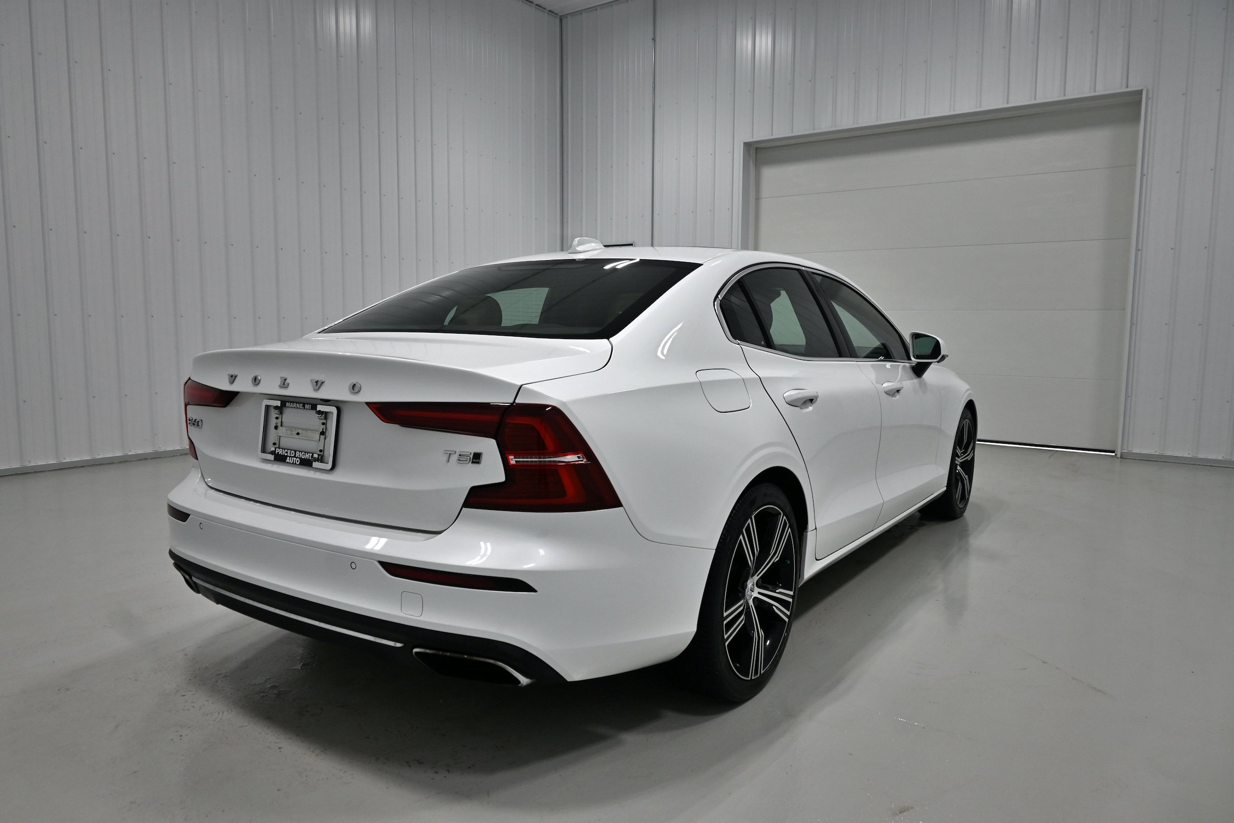 Used 2021 Volvo S60 T5 Inscription AWD/4WD image 36