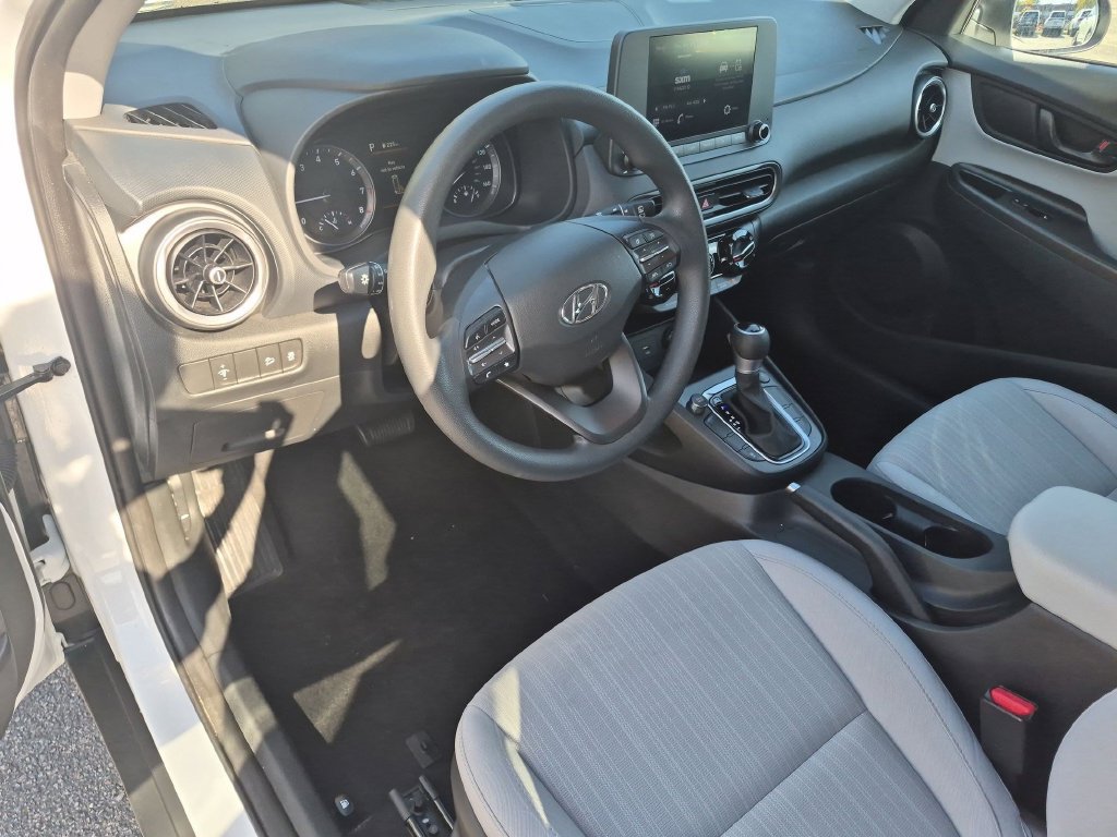 Used 2022 Hyundai Kona SEL w/ Cargo Package AWD/4WD image 13