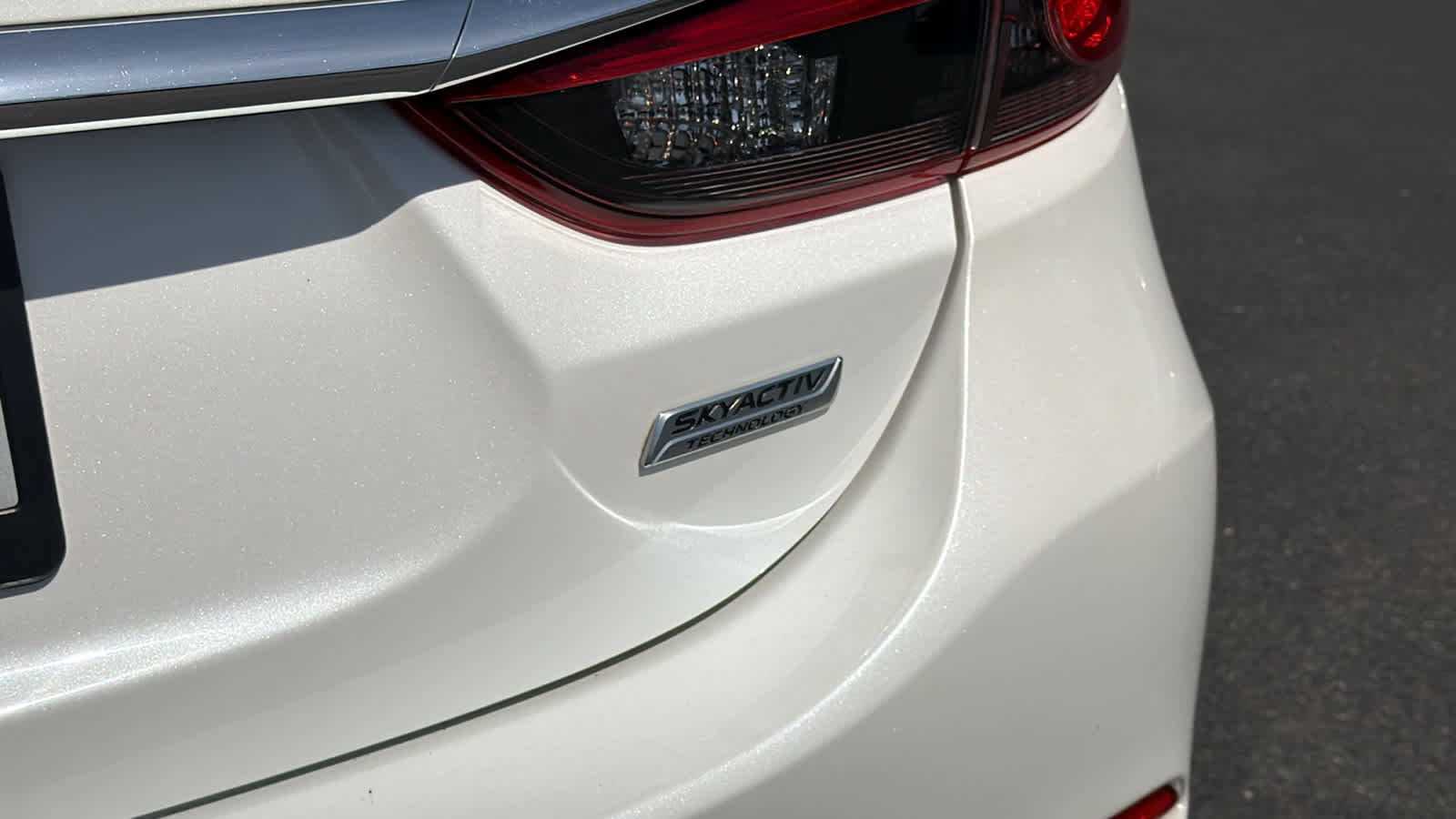 Used 2016 MAZDA MAZDA6 Touring image 28