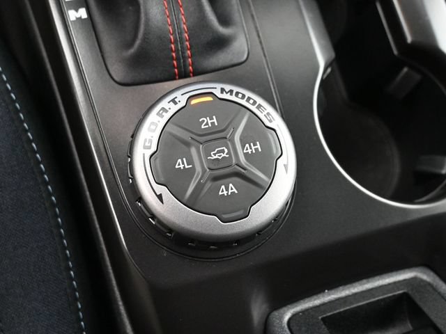 Certified 2025 Ford Bronco Heritage Edition AWD/4WD image 26