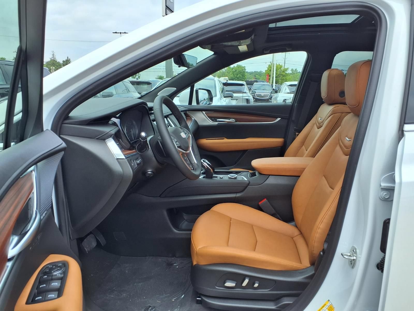New 2026 Cadillac XT5 Premium Luxury AWD/4WD image 15