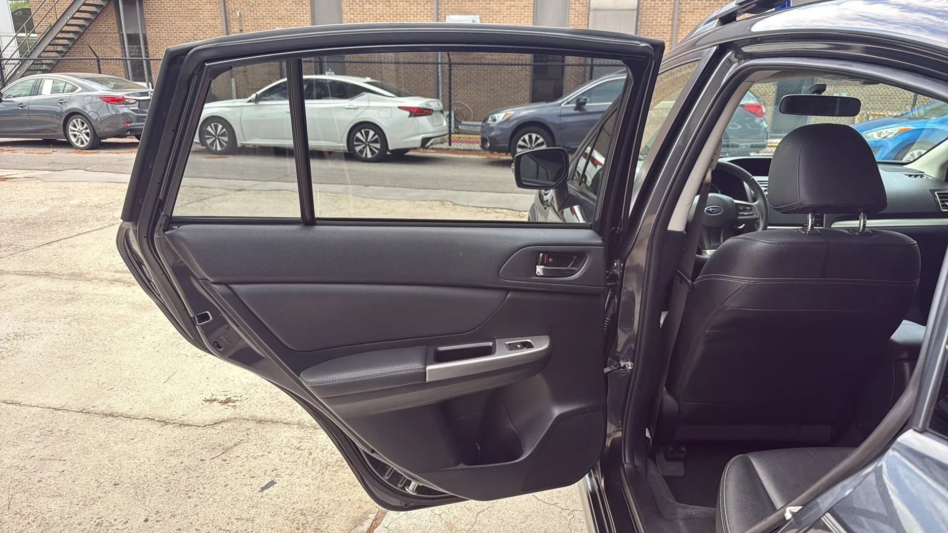 Used 2015 Subaru Crosstrek 2.0i Limited AWD/4WD image 18