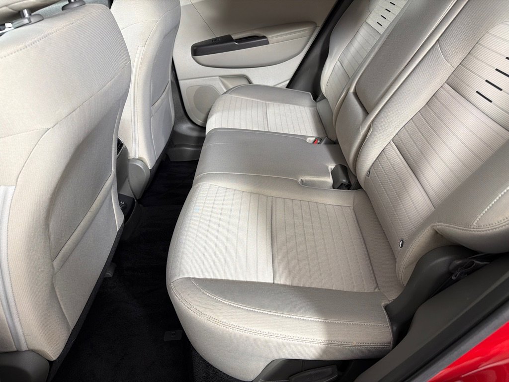 Used 2018 Kia Sportage LX w/ LX Technology Package FWD image 17