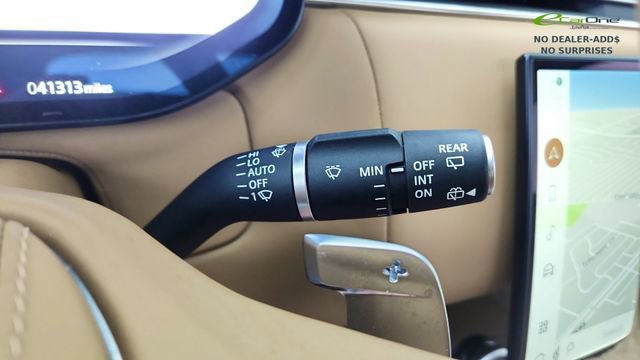 Used 2023 Land Rover Range Rover Long Wheelbase SE image 44