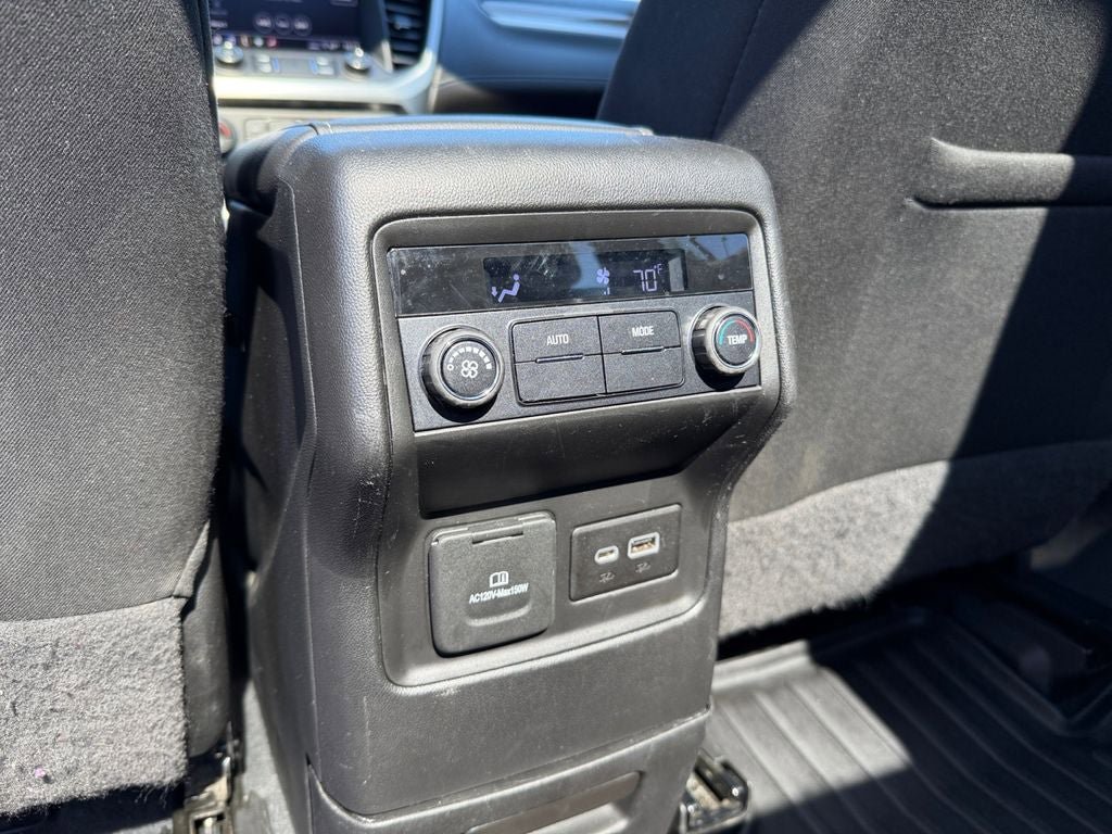 Used 2022 GMC Acadia SLE w/ Driver Convenience Package AWD/4WD image 33