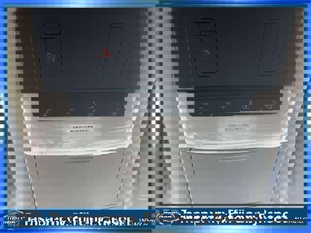 Certified 2025 Nissan Rogue SV image 31