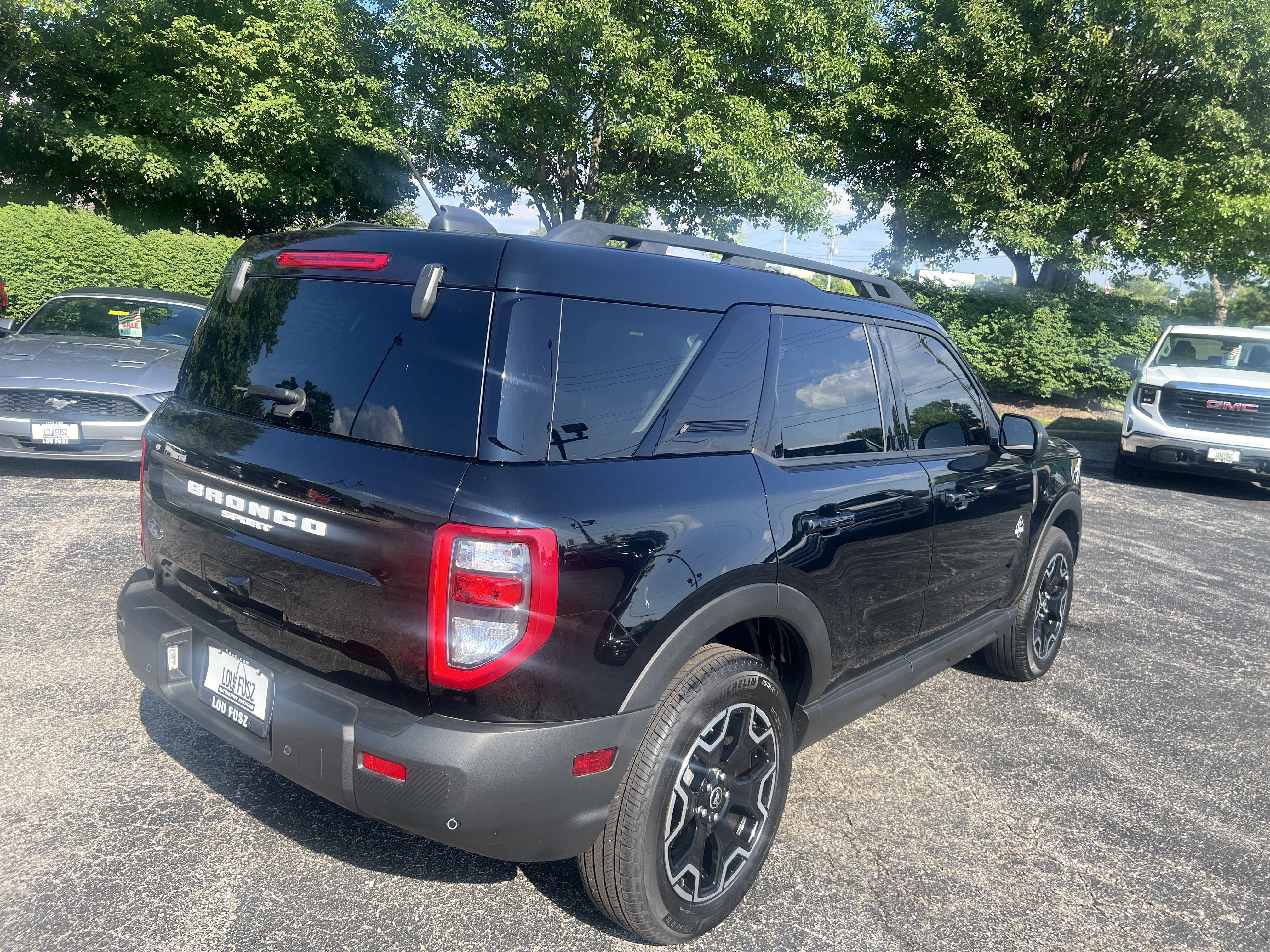 Certified 2025 Ford Bronco Sport Outer Banks w/ Outer Banks Tech Package+ AWD/4WD image 7