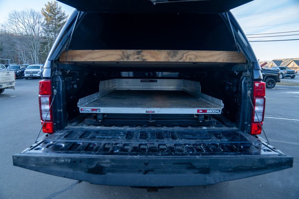 Used 2022 Ford F250 Lariat w/ Chrome Package image 6