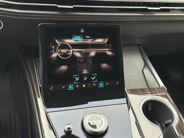 New 2026 Cadillac Escalade ESV Luxury w/ Touring Package image 21